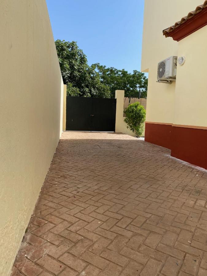 Sevilla Saltera Casa Rural Cerca Centro De Sevilla Familiar - Trabajo - Wifi Salteras Buitenkant foto